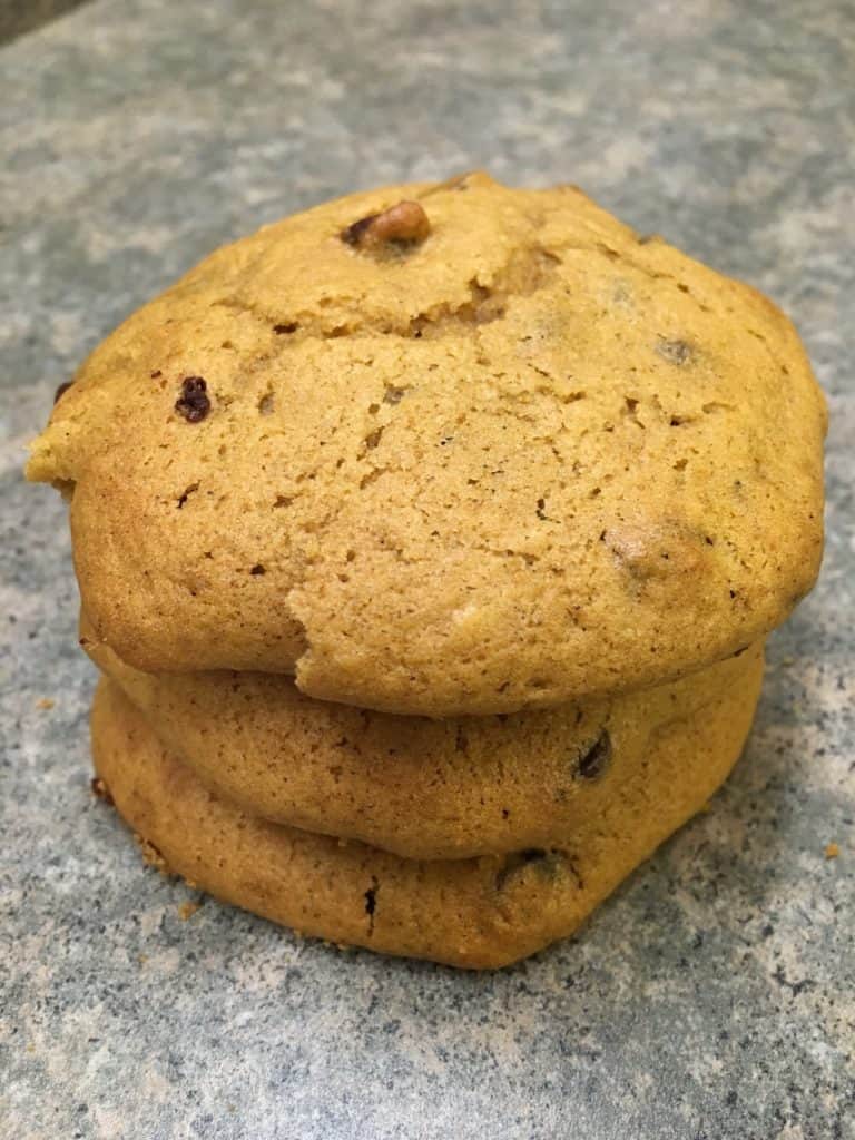 If you're looking for the perfect combination of chocolate and pumpkin, pumpkin chocolate chip cookies are the way to go. Don't miss out on this amazing pumpkin flavor-filled recipe.