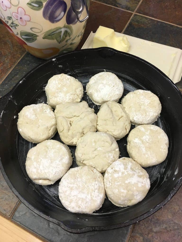 Making delicious melt-in-your-mouth biscuits don't have to be time-consuming or difficult. Click to find out how to make the best buttermilk biscuits around.