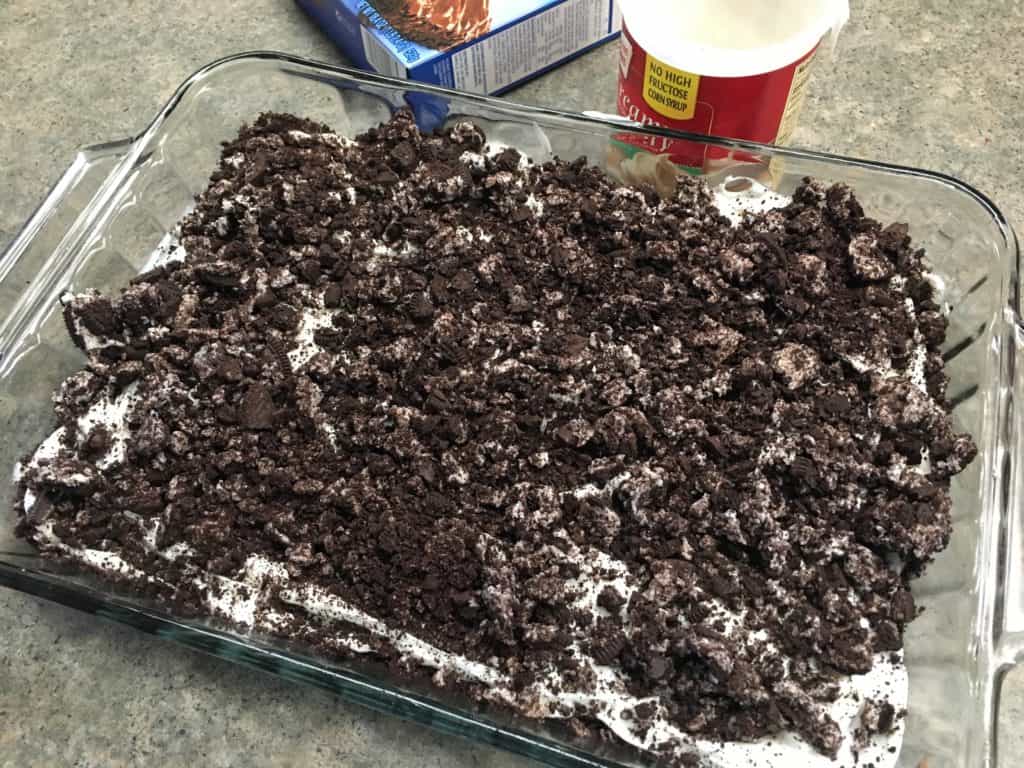 If you love Oreo's, you are going to love this dessert. It's easy to make if you're in a rush, and a delicious treat.