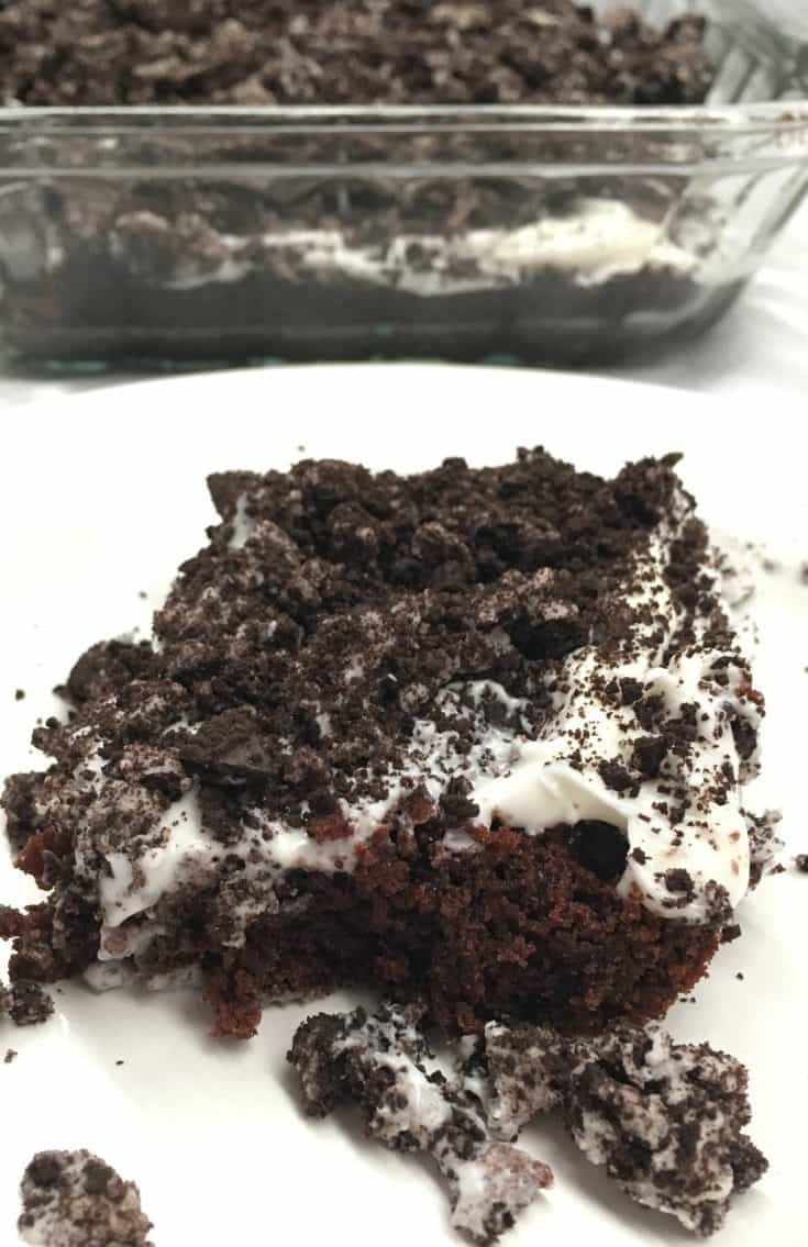 If you love Oreo's, you are going to love this dessert. It's easy to make if you're in a rush, and a delicious treat.