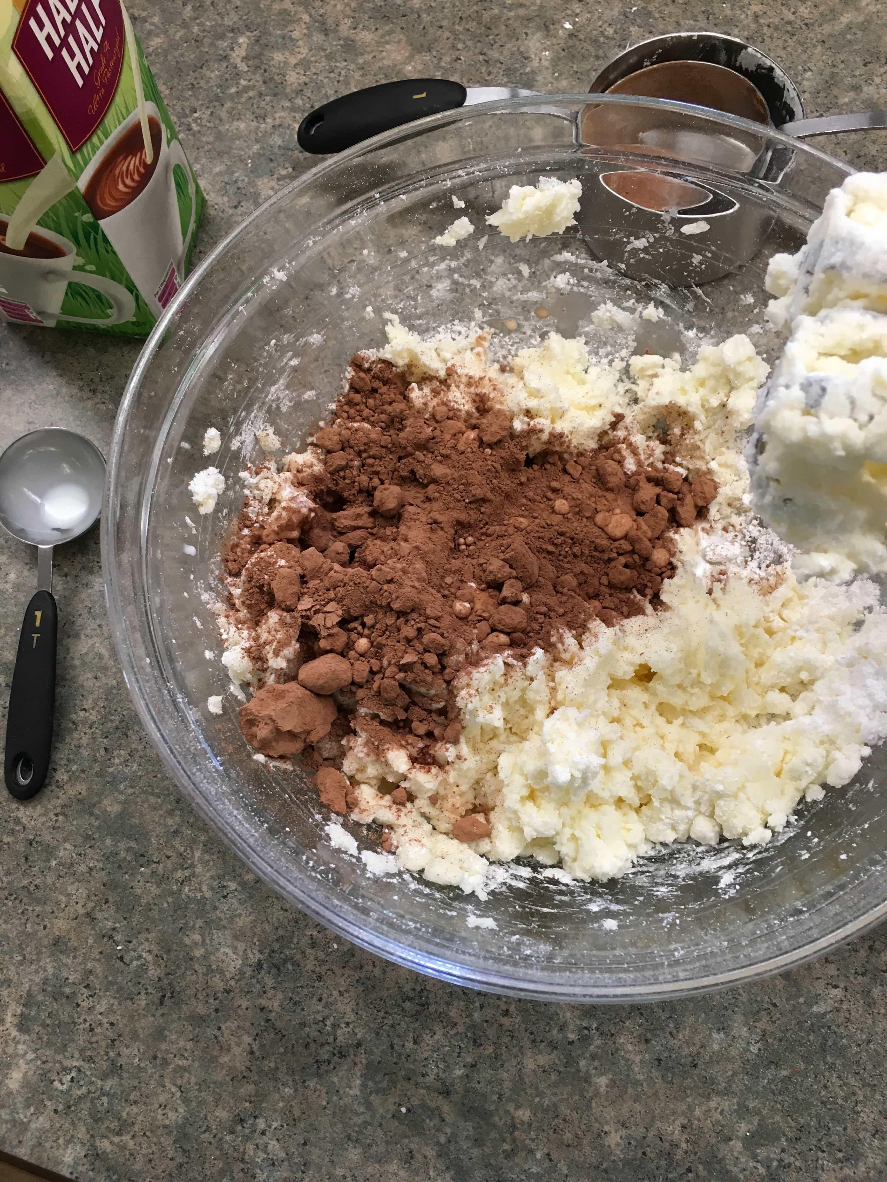 Try this recipe for easy homemade chocolate cake. It's a treat, and it's super simple to make.