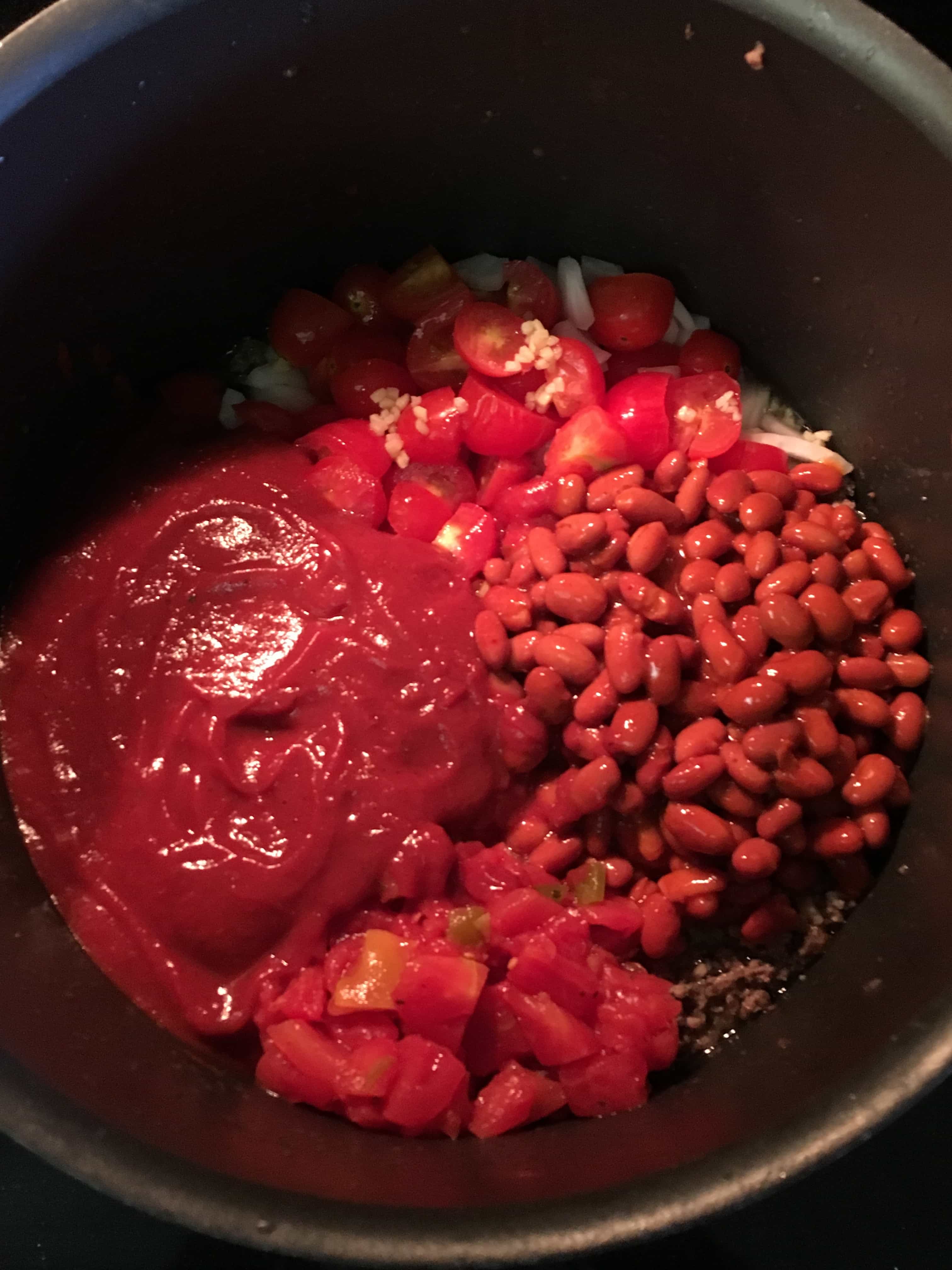 I made a pot of homemade ground beef chili with stuff I had around the house. It was easy and turned out delicious! Click on the link and grab the recipe today. 