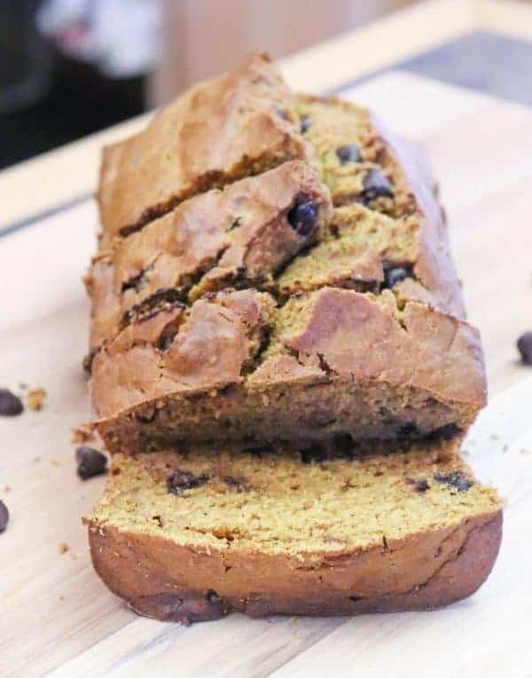 This Easy Pumpkin Bread Recipe is a delicious moist pumpkin bread treat.