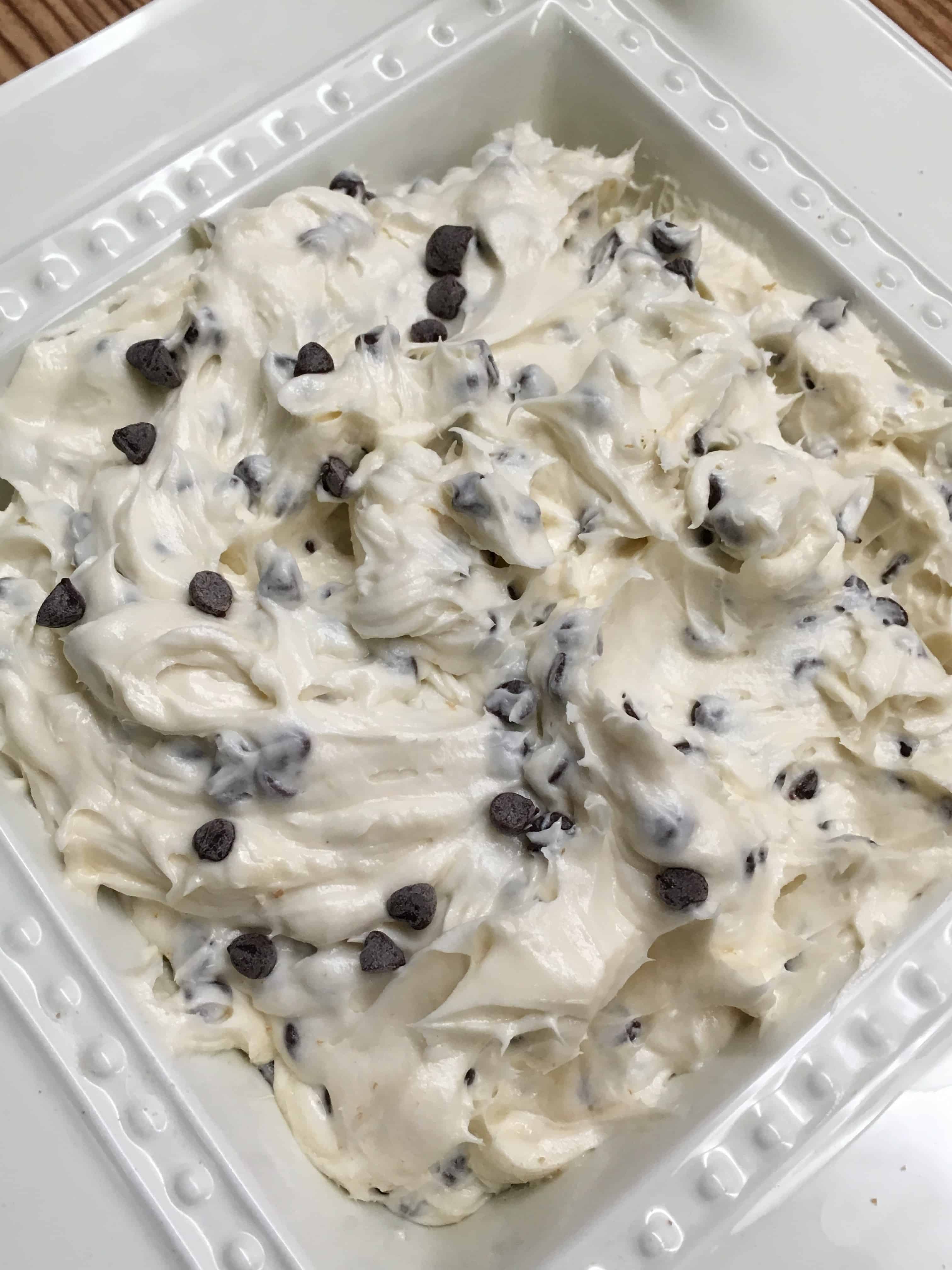 Easy and Creamy Chocolate Chip Party Dip Recipe is easy as pie to make. It is one of the best Christmas holiday recipes. You're sure to be a hit at the party.