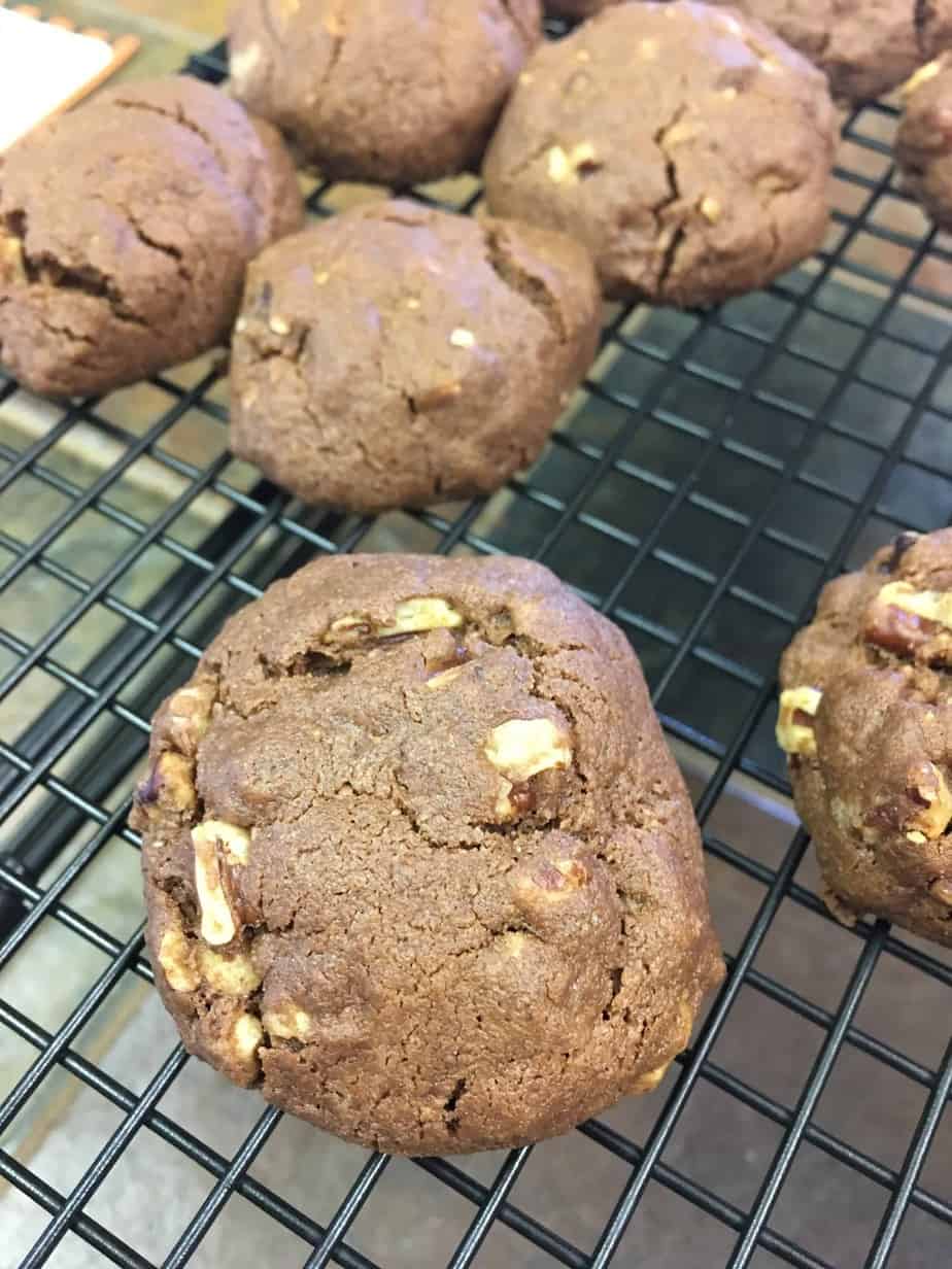 Chocolate Drop Powdered Cookies are a great holiday dessert recipe. They are easy to make and you will have plenty to take to all of your holiday parties.