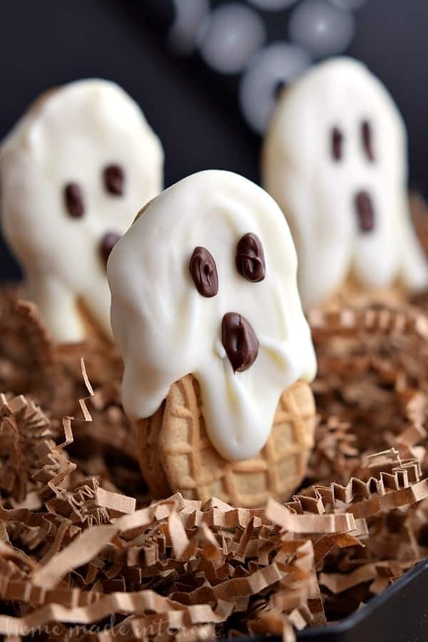 10 Easy and Insanely Fun Halloween Treat Ideas for Kids