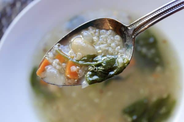 Quinoa Spinach Soup - Magnolias and Meltdowns