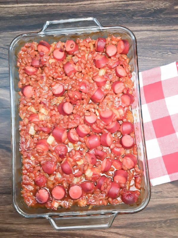 Baked Beans and Weenies are a great meal for dinner, football parties, or a picnic. Holidays are a great time to make baked beans and weenies.