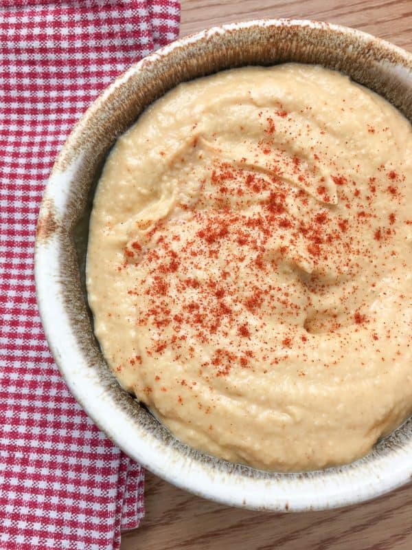 Hummus is a delicious and easy appetizer to make. 