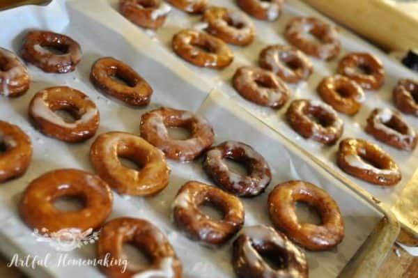 How to Make Homemade Doughnuts from Artful Homemaking