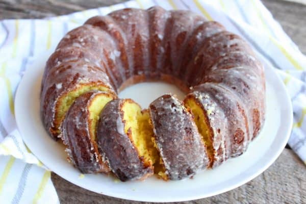 Lemon Bundt Cake with a Lemon Glaze