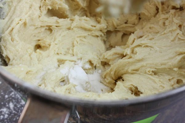 Butter cake recipes from scratch are easy to make and amazingly delicious. 