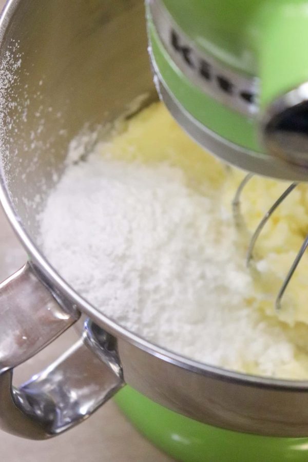 Picture of powdered sugar in a mixing bowl.