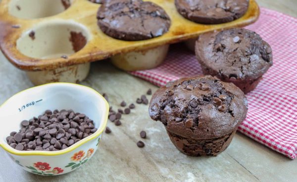 Picture of muffins and chocolate chips