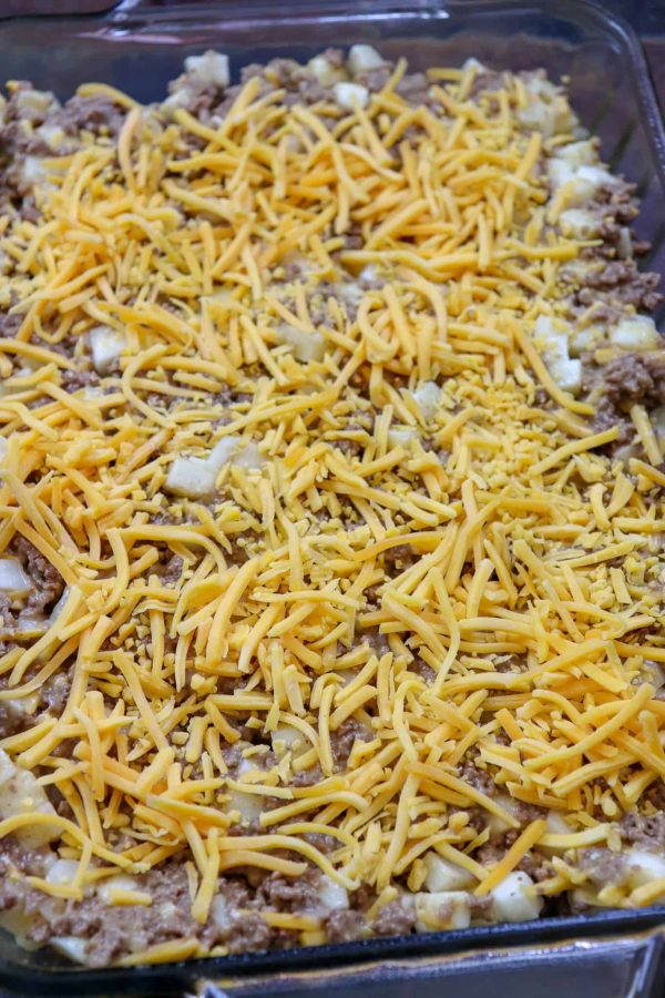 Picture of ground beef casserole in a dish.