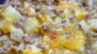 5-Ingredient Ground Beef Casserole