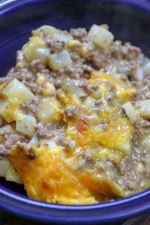 Picture of ground beef casserole in a bowl.