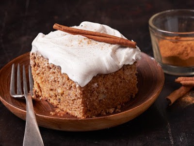 Picture of Old Fashioned Applesauce Spice Cake