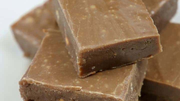 Quick and Easy Homemade Fudge