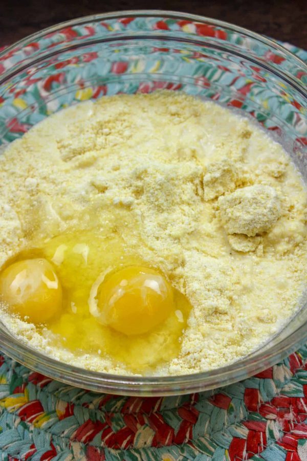 Picture of Jiffy cornbread, eggs, and milk in a bowl