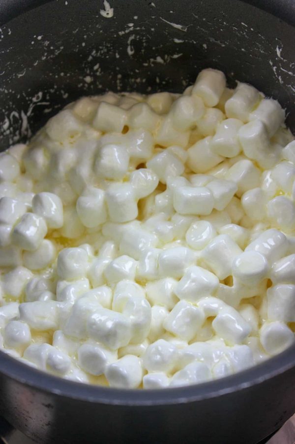 Picture of marshmallows melting in a saucepan