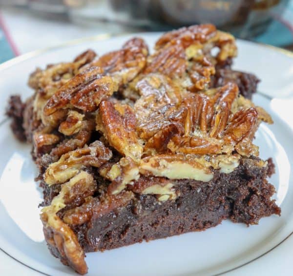 Picture of pecan pie brownies on a plate