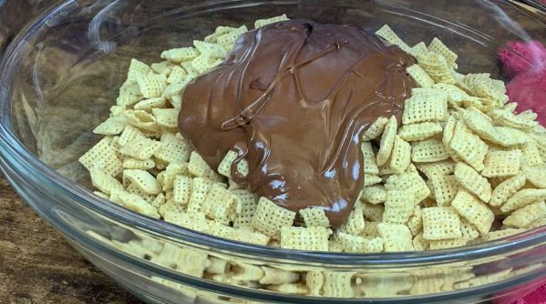 Picture of chocolate in a bowl with Chex cereal