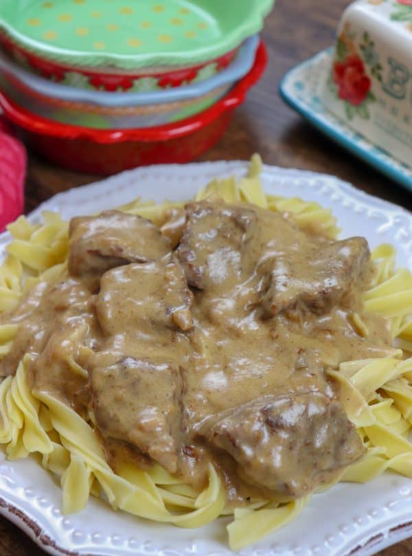 Picture of beef and noodles on a white plate