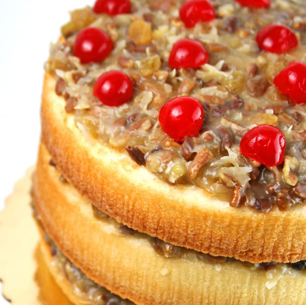 Alabama - Lane Cake - Mom Loves Baking