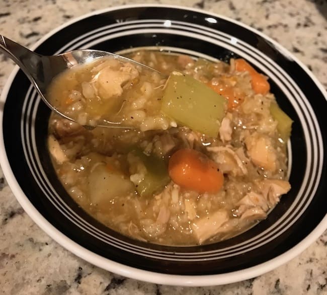 Picture of chicken stew in a bowl