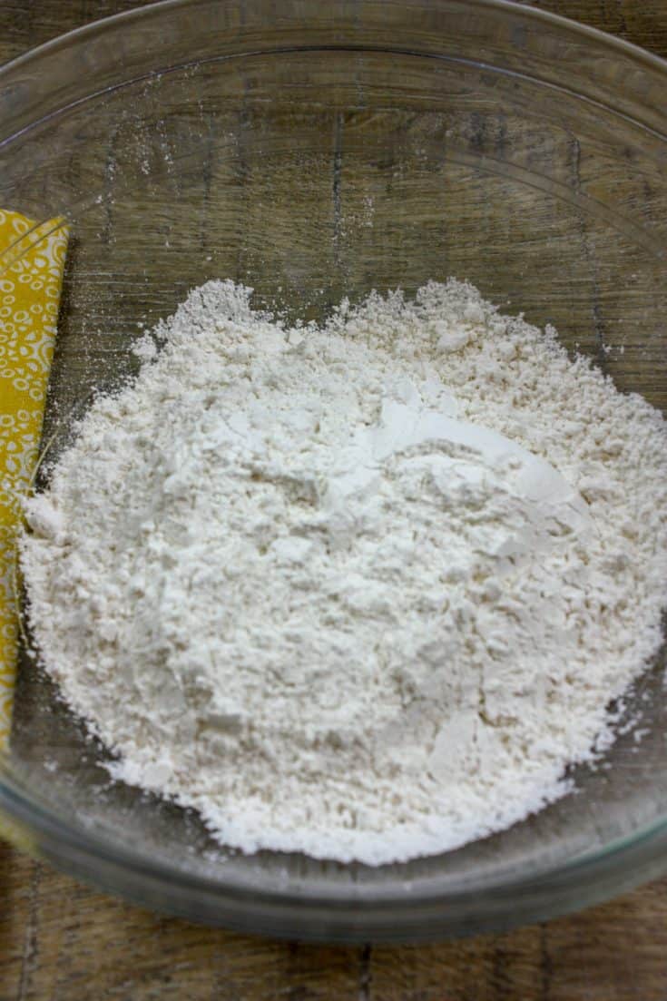 Picture of flour in a bowl