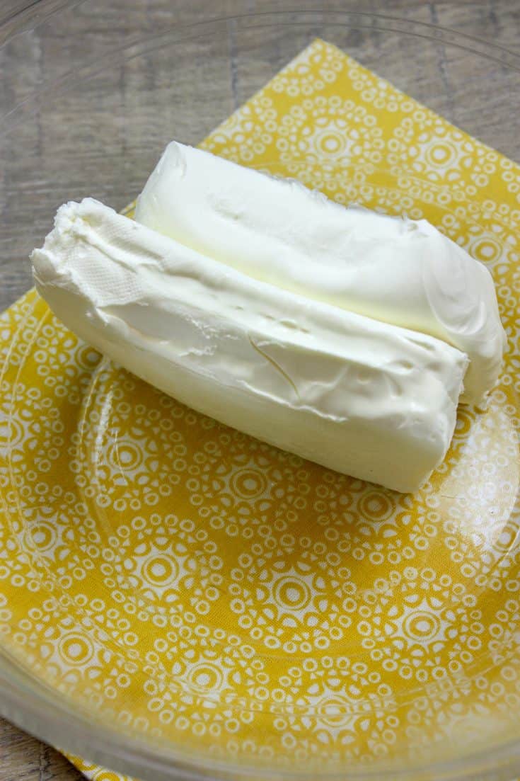 Picture of cream cheese in a bowl