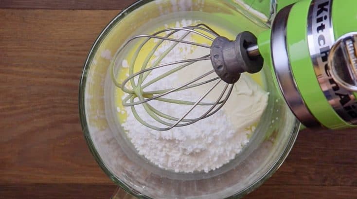 Picture of cream cheese, powdered sugar, and pudding in a bowl