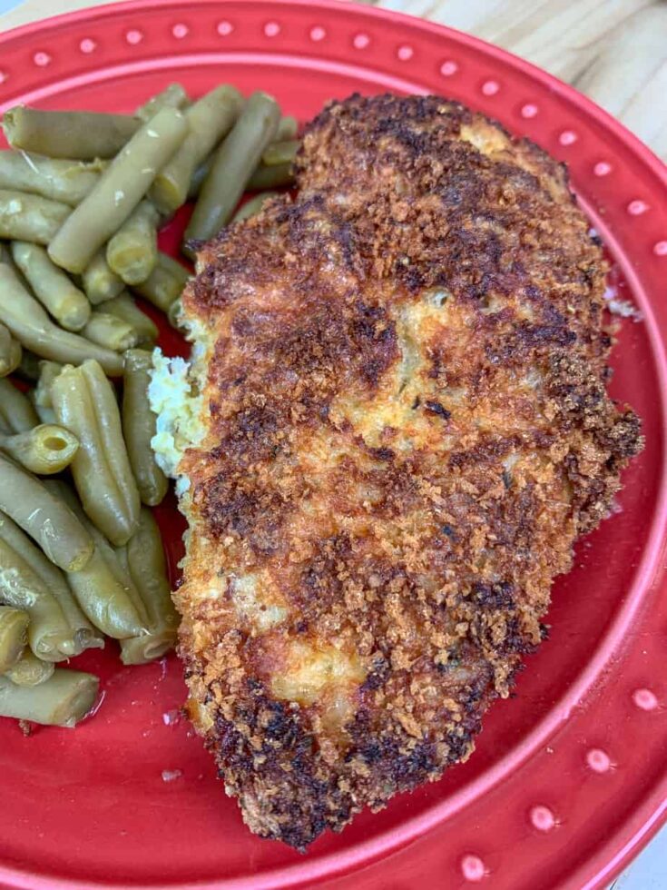 Picture of breaded chicken on a plate