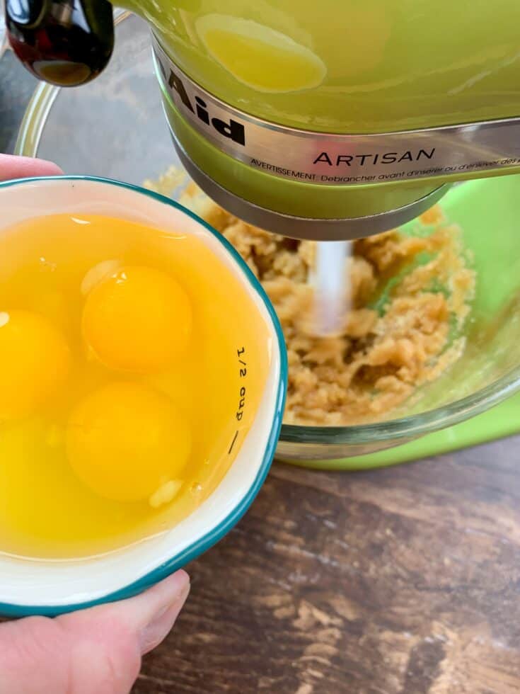 Picture of eggs in a mixer