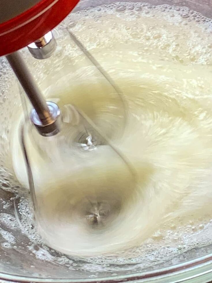 Mixing egg whites with a hand mixer