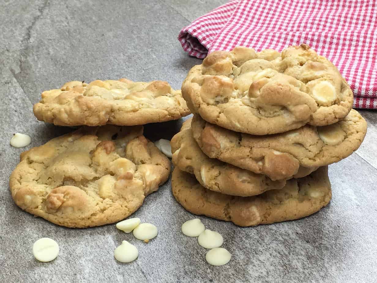 White chocolate macadamia nut cookies on a counter