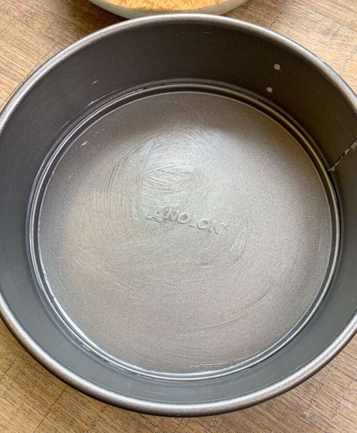 Analon springform pan for cheesecake