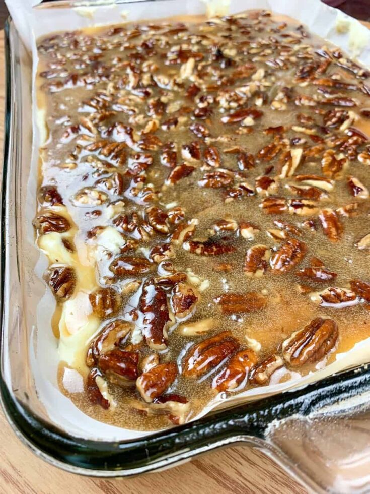 Pecan cheesecake in a large casserole dish