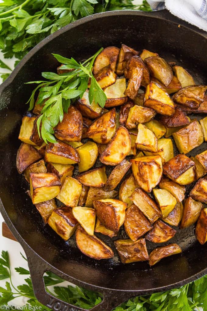 Perfect Roasted Potatoes (Super crispy, made in the oven)