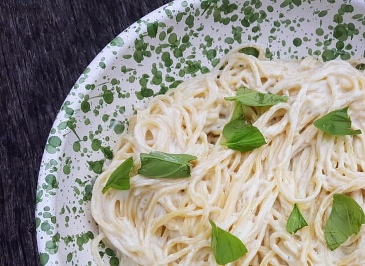 Spaghetti al limone with ricotta, basil and lemon